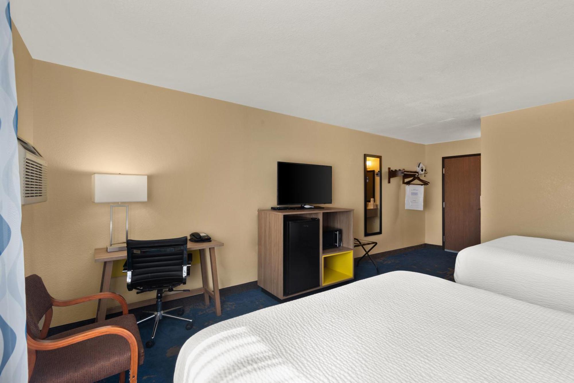 Days Inn By Wyndham Newton Exterior foto